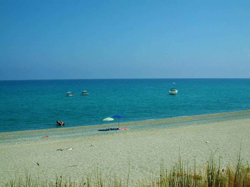 Diving Center Punta Stilo Daire Dış mekan fotoğraf