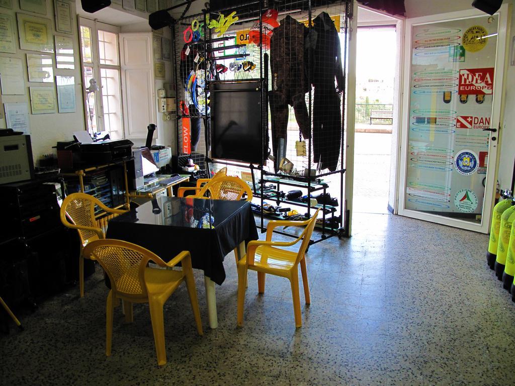 Diving Center Punta Stilo Daire Dış mekan fotoğraf